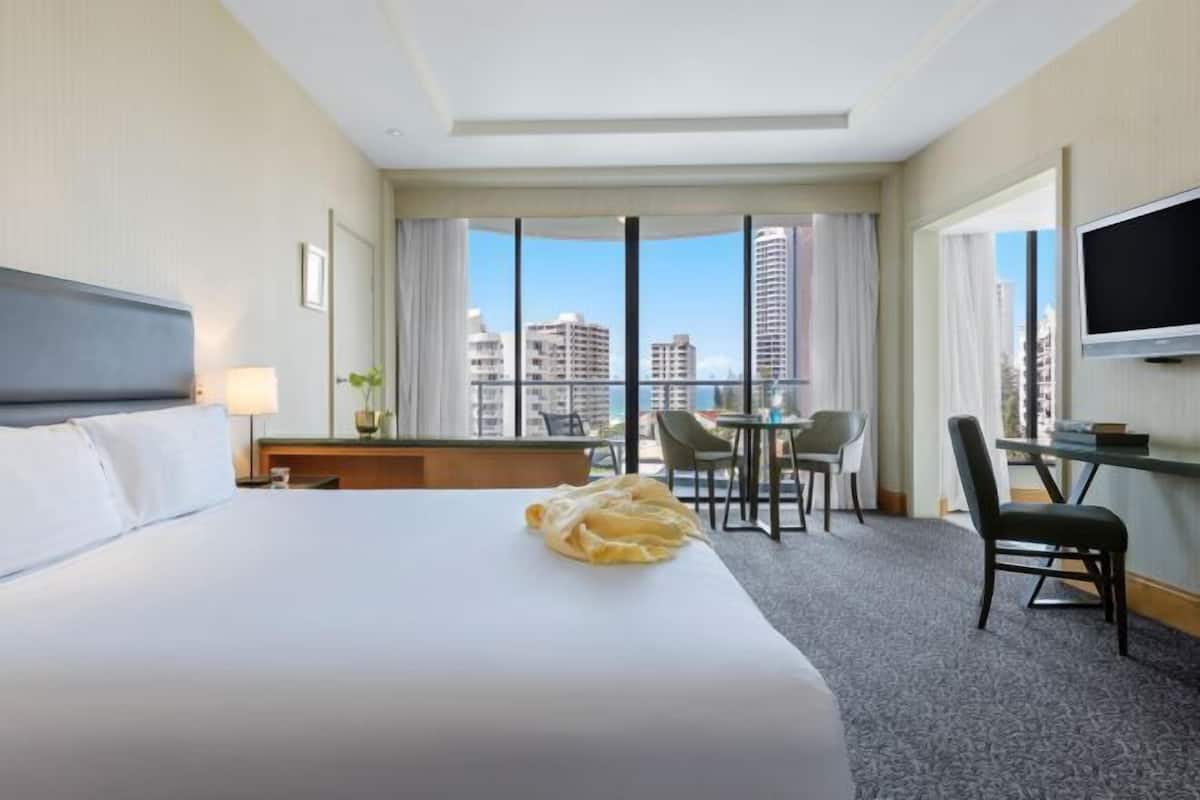 1 bedroom, in-room safe, desk, laptop workspace
