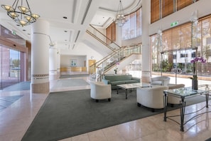 Lobby - Oaks Gold Coast Hotel (Surfers Paradise)