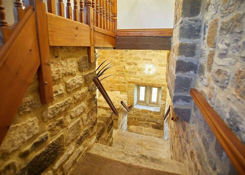 Host & Stay | The Coach House