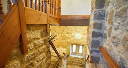 Host & Stay | The Coach House