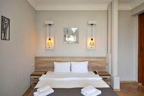 Premium bedding, pillow-top beds, minibar, in-room safe - Hotel Livin (Tbilisi)