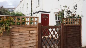 Bagian depan properti