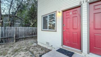 Perincian bahagian luar