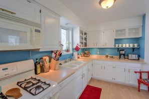 Ferienhaus (3 Bedrooms) | Eigene Küche