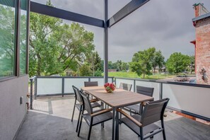Hus (3 Bedrooms) | Balkon