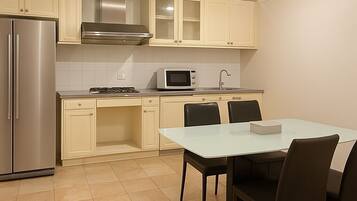 Exclusive Room | Makan dalam bilik