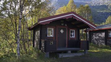 Cabin, Shared Bathroom (15) | Free WiFi, bed sheets