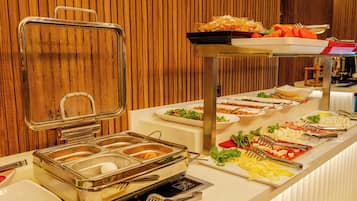 Colazione a buffet a pagamento, servita tutte le mattine