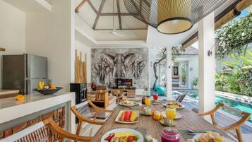 Luxe villa, 2 slaapkamers, privézwembad | Dineerruimte