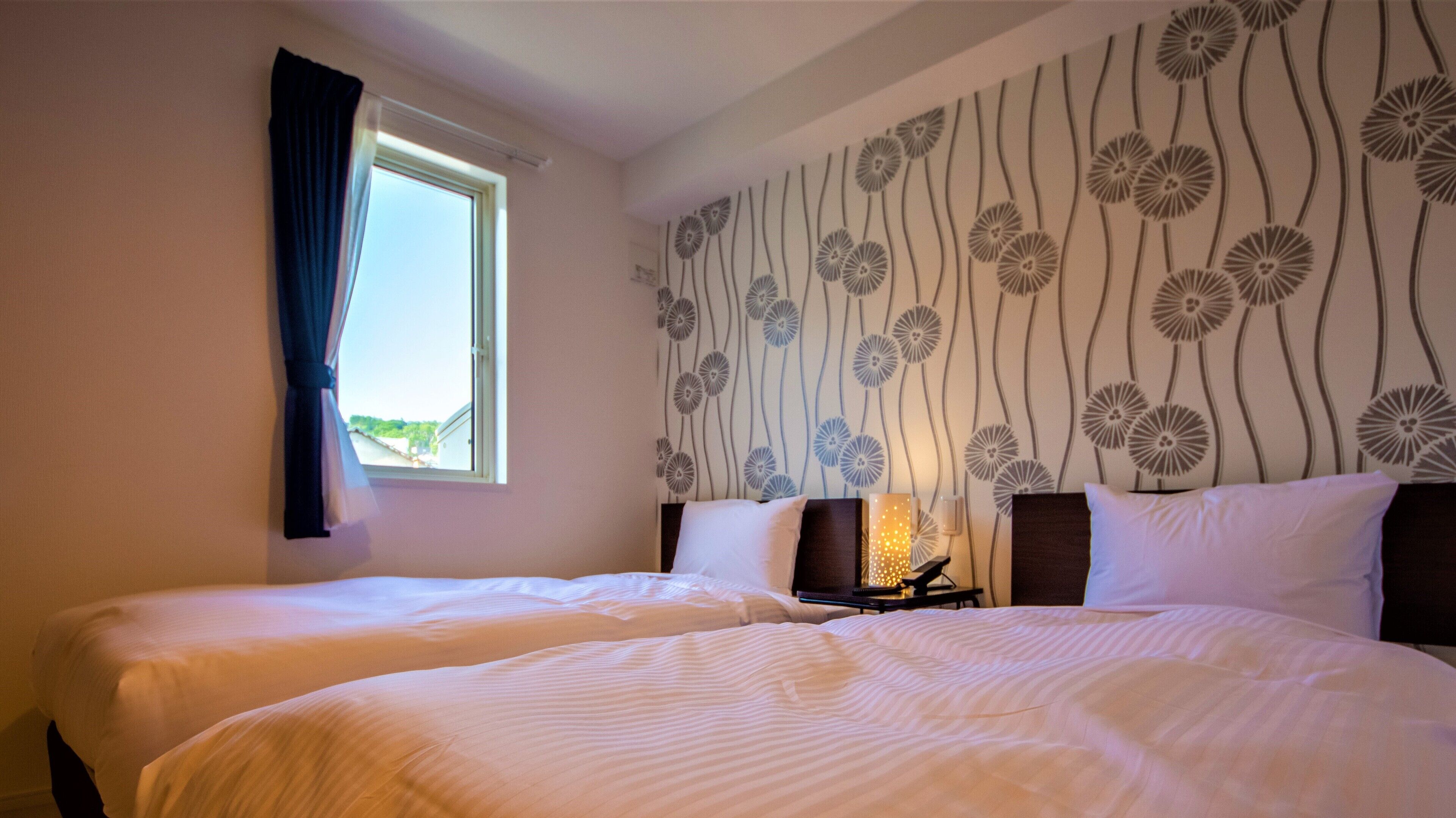 standard twin room | desk, laptop workspace, soundproofing, free wifi