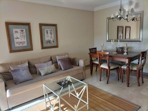 TV - Playa Verde apartment at the beach (Isla Canela)