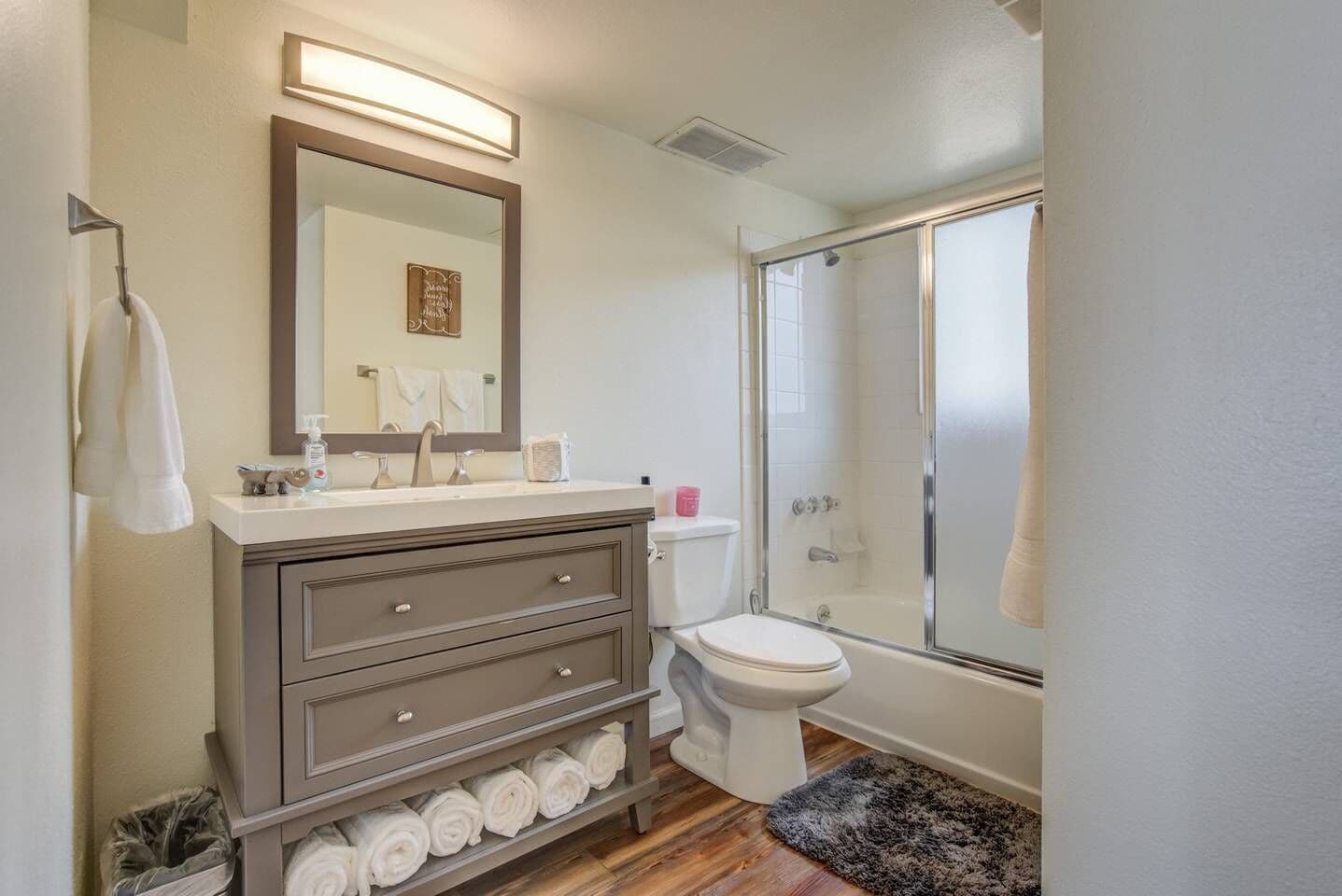 House (4 Bedrooms) | Bathroom