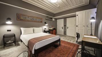 Habitació doble superior | 1 dormitori, minibar, caixa forta a l'habitació i escriptori