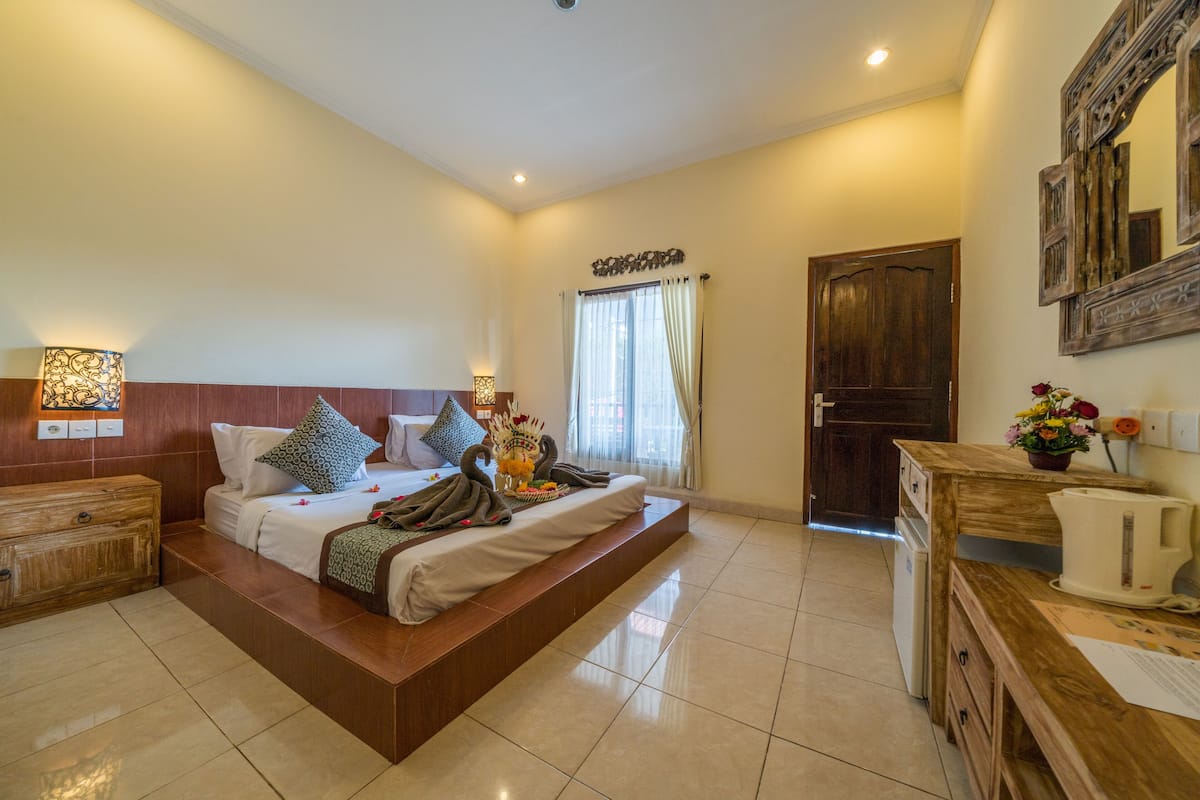 Superior Double Room | Minibar, in-room safe, desk, soundproofing
