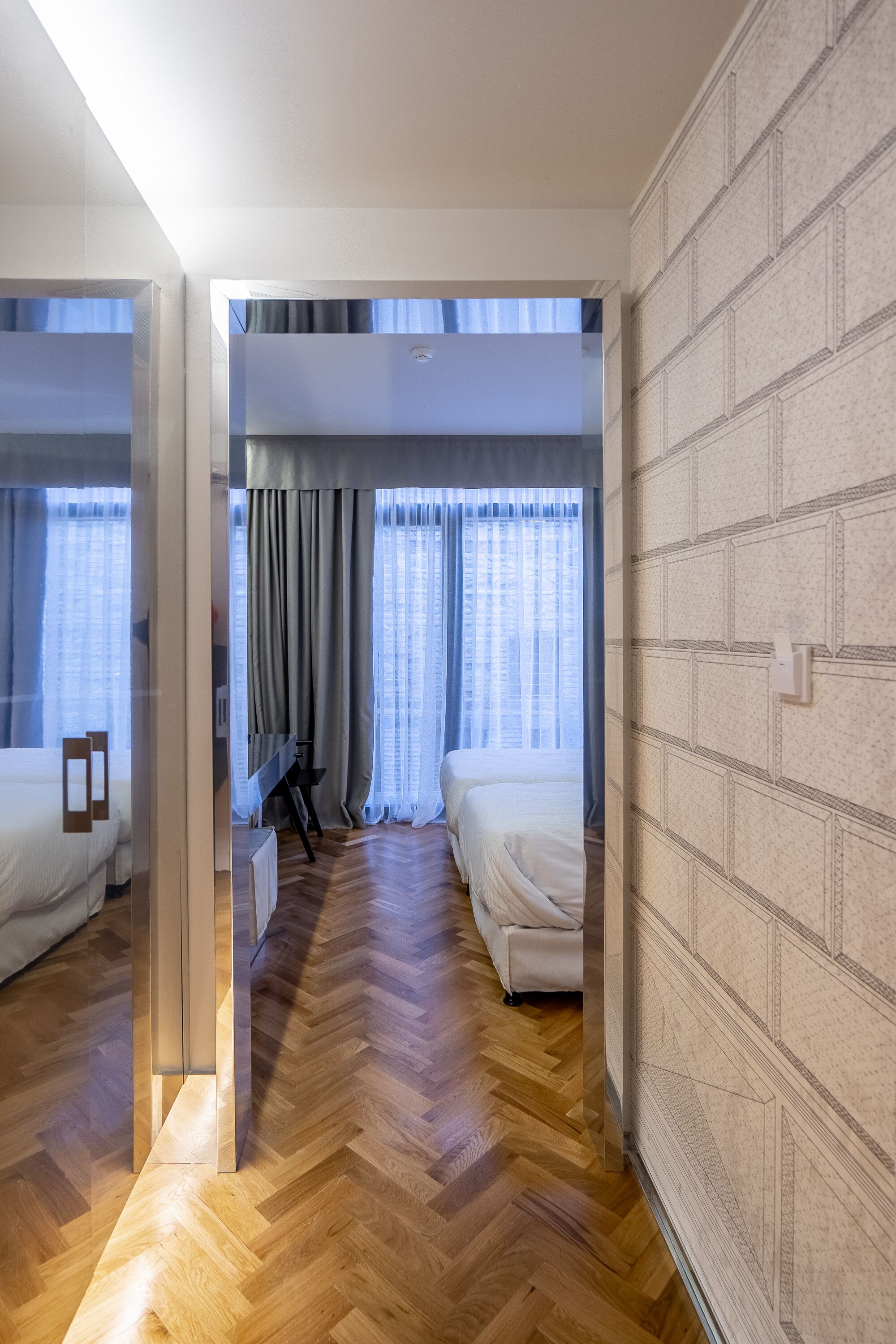 standard twin room | 1 bedroom, hypo-allergenic bedding, minibar, in-room safe