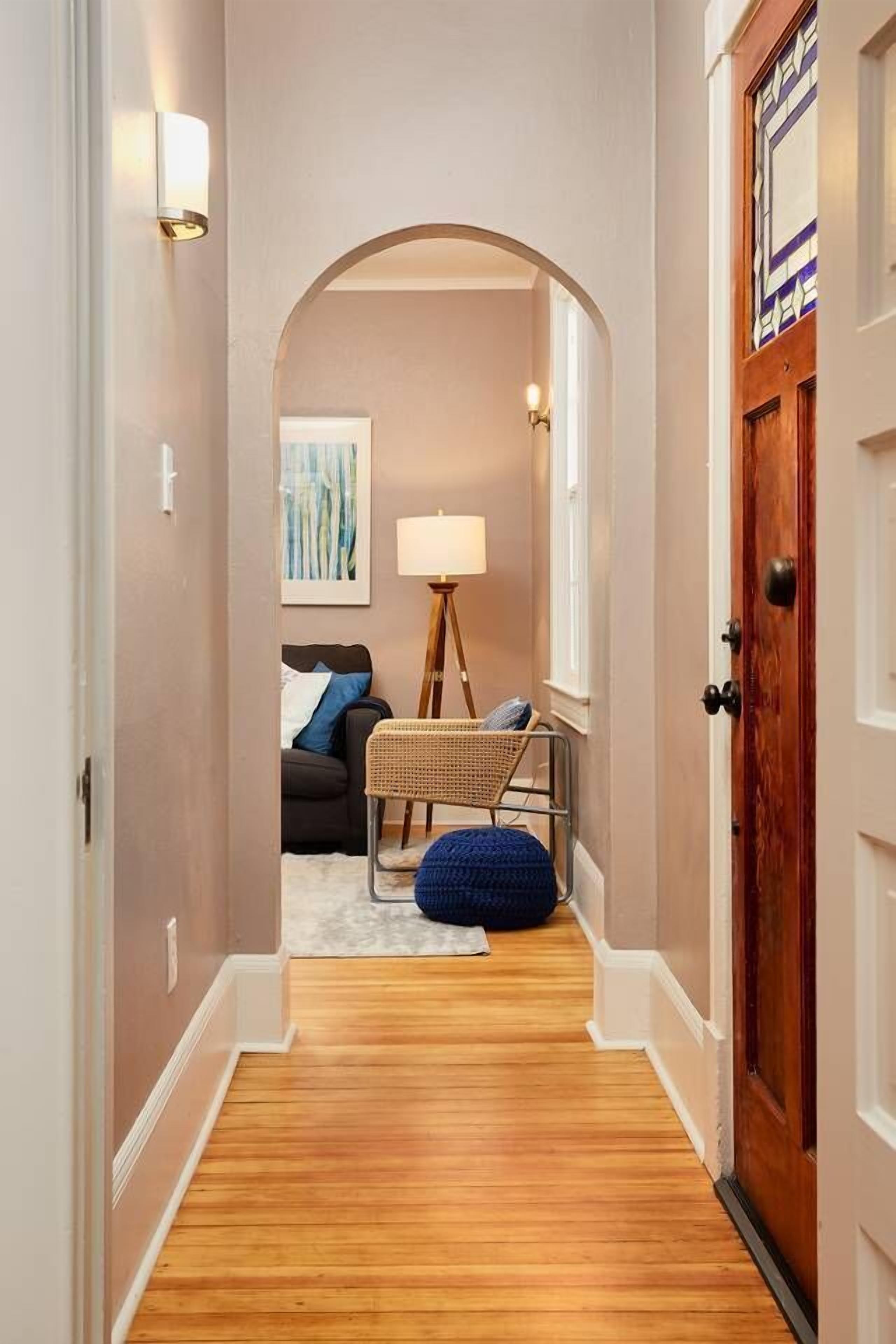 Casa (2 Bedrooms) | 2 habitaciones, tabla de planchar con plancha y ropa de cama 