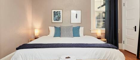 House (2 Bedrooms) | 2 bedrooms, iron/ironing board, bed sheets