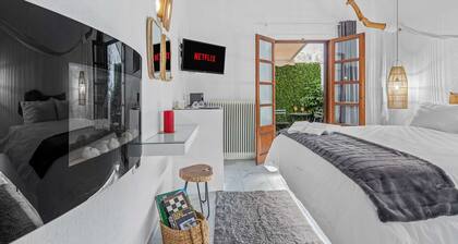 Blue Mountain Guesthouse "Freya”