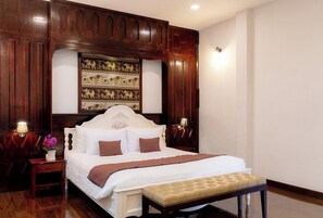 Blackout drapes, rollaway beds, free WiFi, bed sheets - Cheva Gallery Boutique Hotel (Chiang Mai)