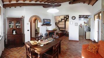 Villa, 4 Bedrooms | Living area | Flat-screen TV