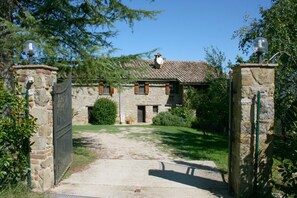 Entrée de l’hébergement