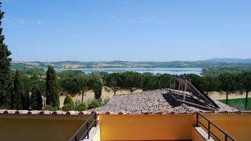 Quang cảnh nhìn từ nơi lưu trú