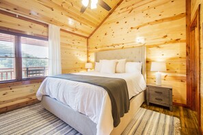 6 sovrum, strykjärn/strykbräda, internet och sängkläder