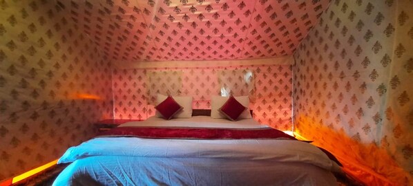 Standard-telttamajoitus | Vuodevaatteet