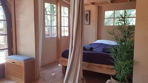 Family Tree House - Domaine de Chantoiseau (Saint-Pierre-des-Échaubrognes)