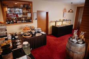 รวมอาหารเช้าสไตล์อังกฤษเต็มรูปแบบ ทุกวัน