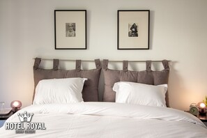 Deluxe Double Room | Premium bedding, down duvets, desk, laptop workspace - Hôtel Royal Urban Concept (Fes)