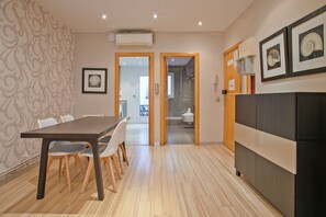 Apartment, 1 Bedroom, Terrace | Living area | Flat-screen TV - Alcam Alio 2 (Barcelona)