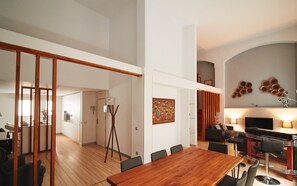 公寓, 3 間臥室 | 起居區 | 平面電視