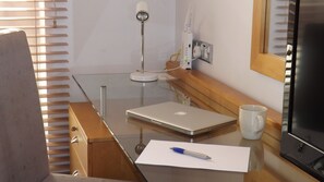 Studio | Businesscentrum op de kamer