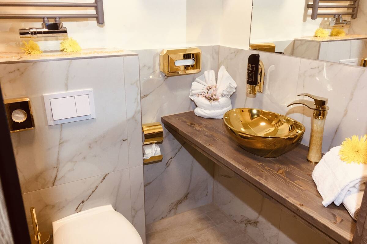 family quadruple room | bathroom | shower, hair dryer, towels, soap