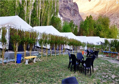 TIH Desert Oasis Camp - Hunder