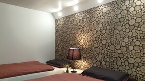 1 室のベッドルーム、アイロン / アイロン台、WiFi、ベッドシーツ