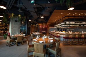 4 restaurants; breakfast, lunch and dinner served  - ME Dubai by Meliá (Dubai)