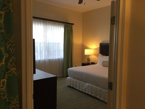 1 chambre, coffres-forts dans les chambres, Wi-Fi, draps fournis