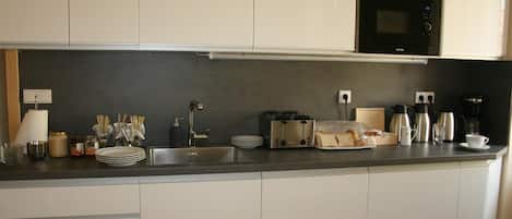 Shared fridge, microwave