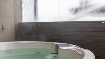 RukaValley 58, Sauna | Private spa tub