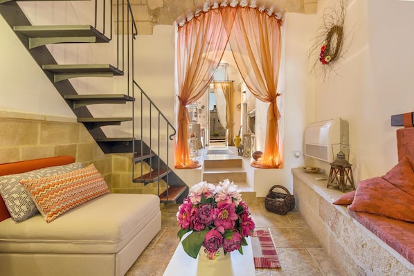 Departamento Confort, 1 habitación (Psema) | Sala de estar | Televisión