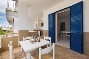 Standard Apartment, 2 Bedrooms | In-room dining - Appartamento Stefy (Gallipoli)