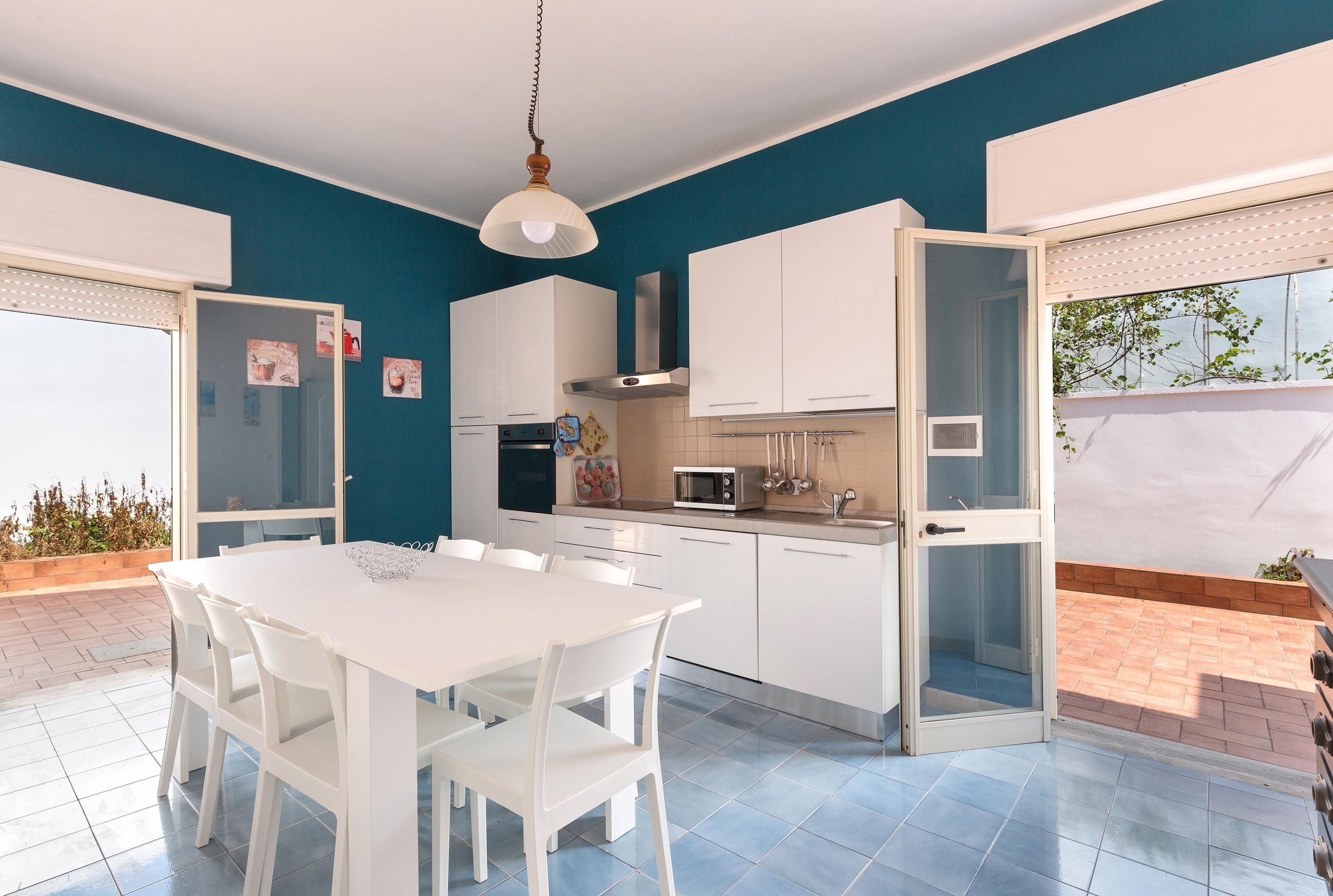 Standard Villa, 3 Bedrooms | Private kitchen