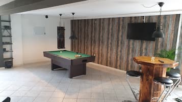 Billards