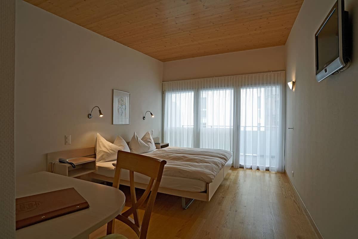 Double Room, Balcony (Annexe) | 1 bedroom, individually furnished, desk, free WiFi