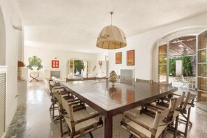 Comfort huis, 4 slaapkamers | Dineren op de kamer