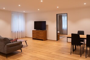 Suite | Zimmersafe, individuell dekoriert, individuell eingerichtet