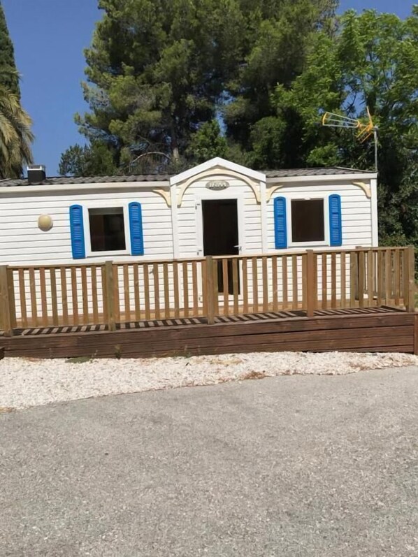 Façade de lâhĂ©bergement