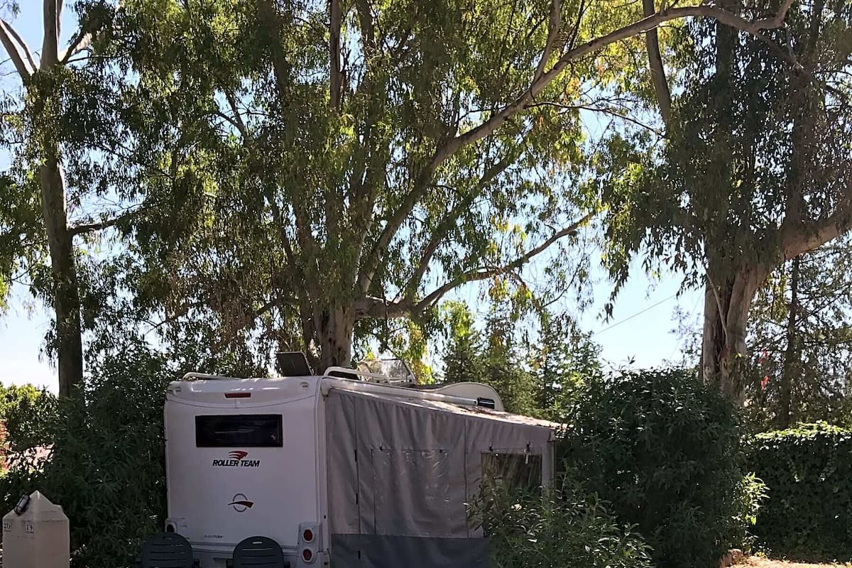 Tenda | 2 camere, ferro/asse da stiro, Wi-Fi gratuito, lenzuola